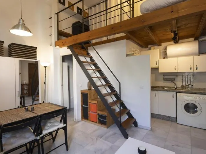 San Leandro De Sevilla Oasis En El Centro